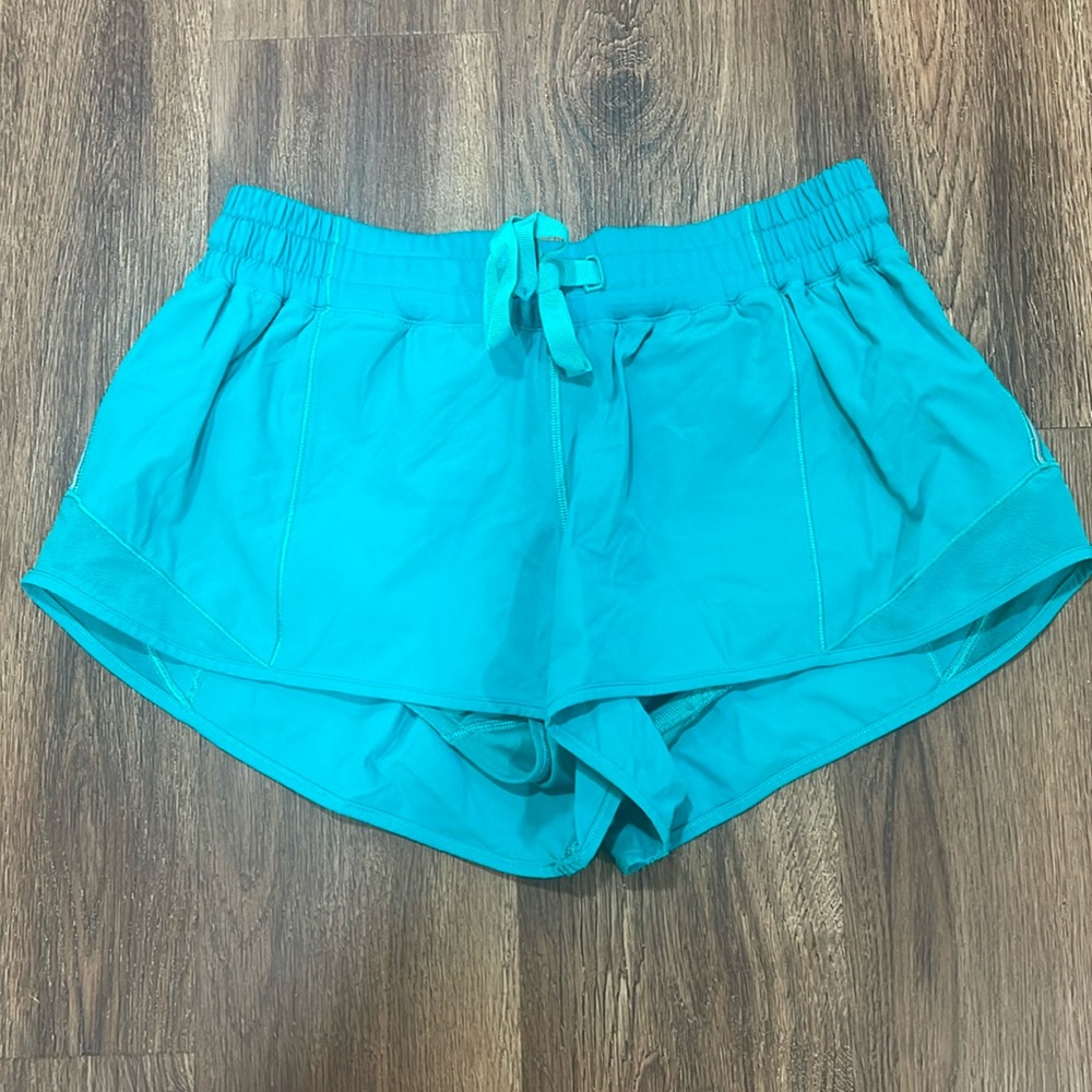 Lululemon Shorts Size 8 Great condition